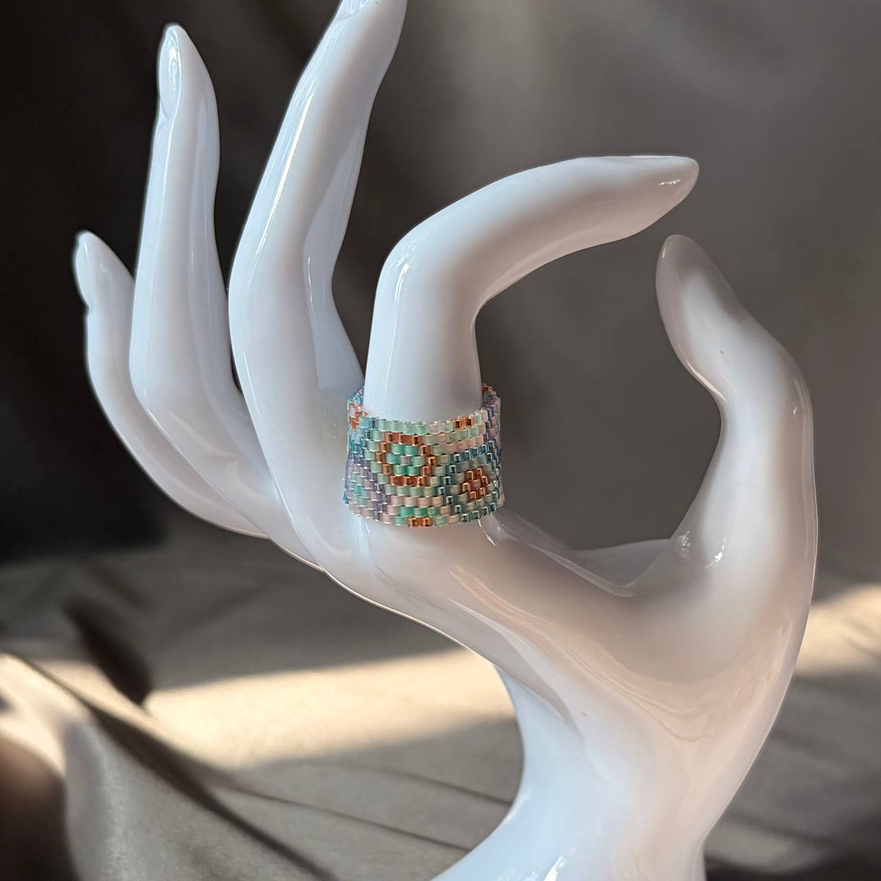 Nacre — украшение из бисера ручной работы