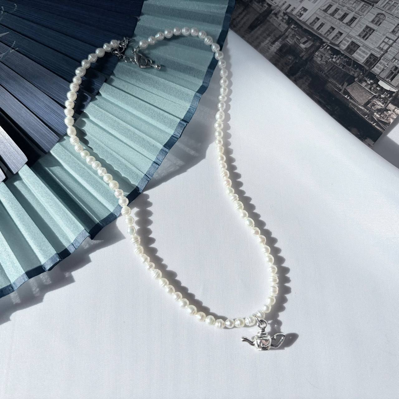 Tea Time — украшение из бисера ручной работы